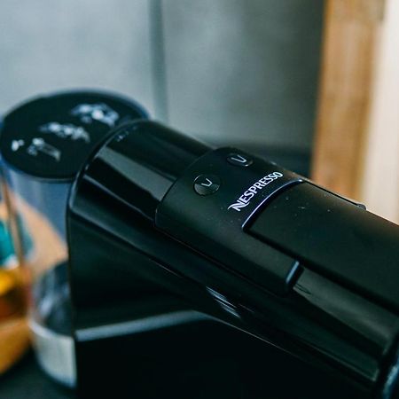 Nespresso Netflix Work Appartment - 24H Check-In ビーレフェルト エクステリア 写真